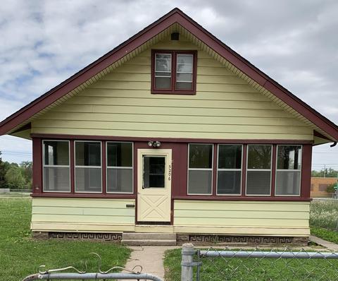 5206 N 15th St, Omaha, NE 68110
