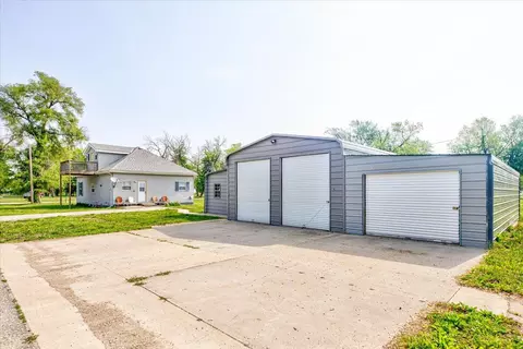 506 5th St, Pacific Junction, IA 51561