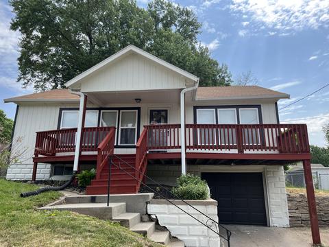 2223 N Broadway, Council Bluffs, IA 51503