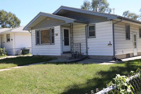3561 8th Ave, Council Bluffs, IA 51501