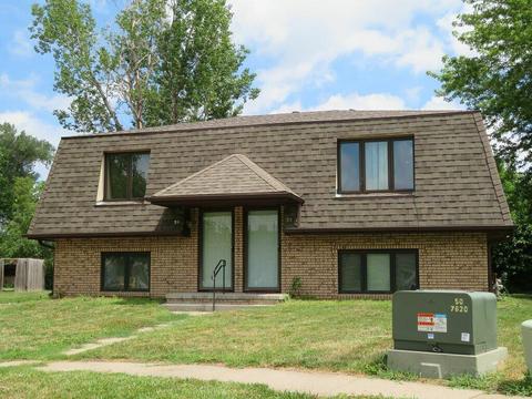 35 Glenview Dr, Council Bluffs, IA 51501