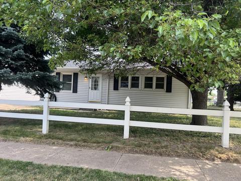 2135 Westside Dr, Council Bluffs, IA 51501