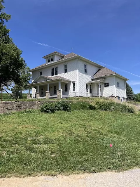 23417 Sycamore Rd, Neola, IA 51559