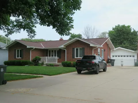 2450 Avenue I, Council Bluffs, IA 51501