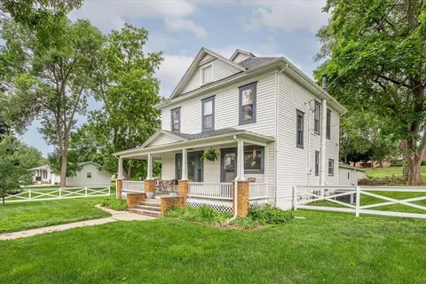 808 N Linn St, Glenwood, IA 51534