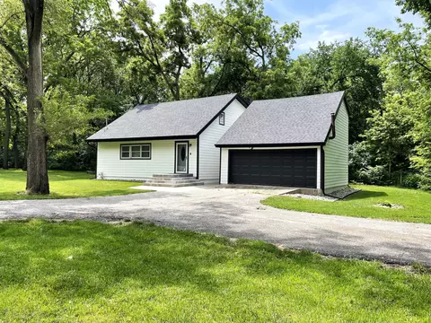 19307 Concord Loop, Council Bluffs, IA 51503