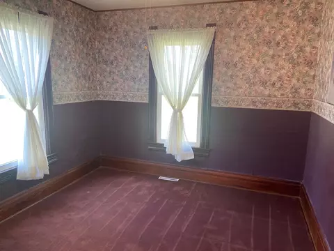 211 S Central St, Carson, IA 51525 photo 27