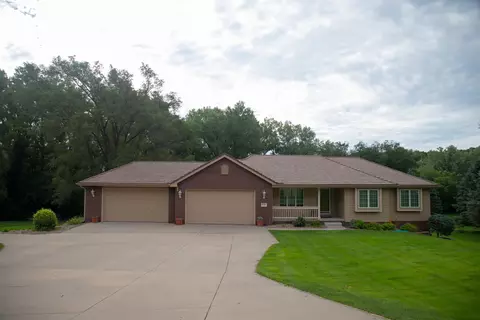 21825 Meadowview Pkwy Pkwy, Council Bluffs, IA 51503