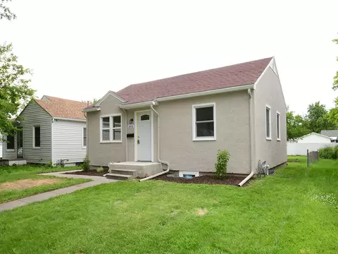 2831 6th Ave, Council Bluffs, IA 51501