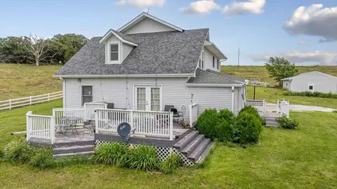 2017 Beech Rd, Dunlap, IA 51529 photo 2