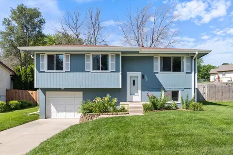 108 Valley St, Glenwood, IA 51534