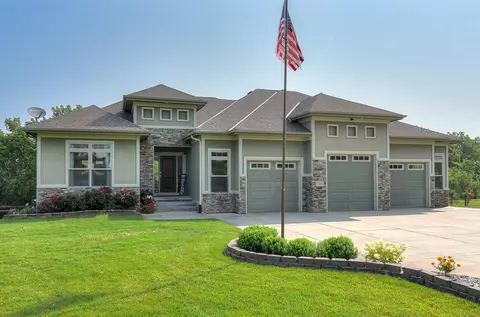 12921 Traceview Loop, Council Bluffs, IA 51503
