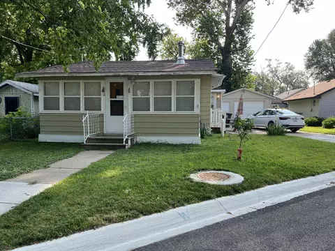 23 Pickard Ln, Council Bluffs, IA 51501