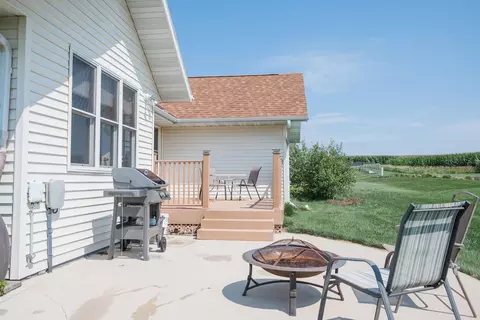 809 Jones St, Walnut, IA 51577 photo 33
