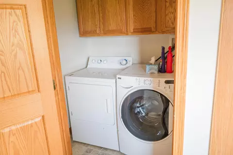 809 Jones St, Walnut, IA 51577 photo 12