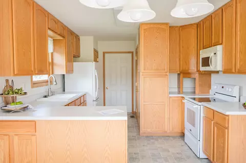 809 Jones St, Walnut, IA 51577 photo 8