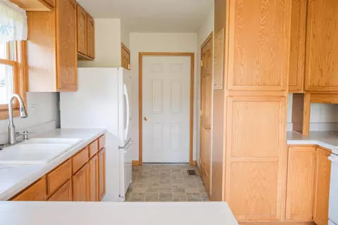 809 Jones St, Walnut, IA 51577 photo 9