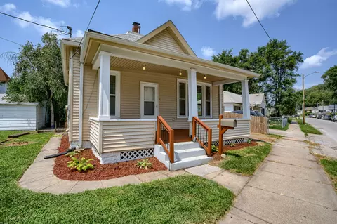 308 N 6th St, Council Bluffs, IA 51501