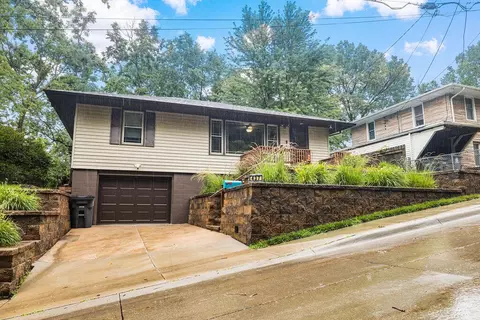 437 Grace St, Council Bluffs, IA 51503