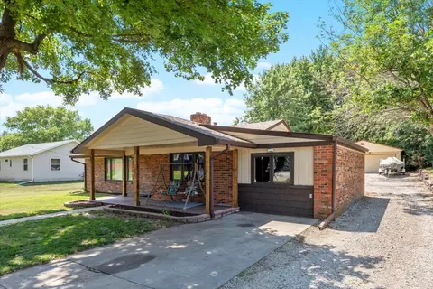 601 East St, Tabor, IA 51653