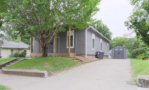 224 Benton St, Council Bluffs, IA 51503