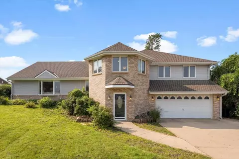 22721 James Dr, Council Bluffs, IA 51503