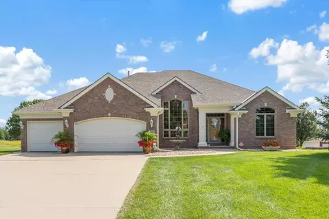23457 Three Bridge Rd, Council Bluffs, IA 51503