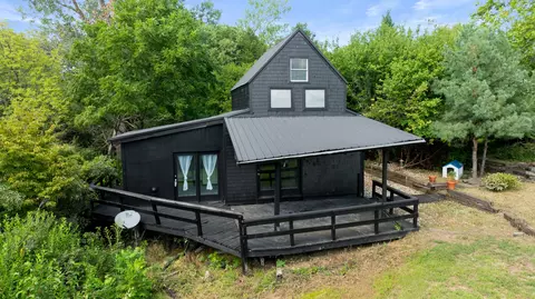 64620 Pease Rd, Glenwood, IA 51534