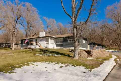 1541 Madison Ave, Council Bluffs, IA 51503