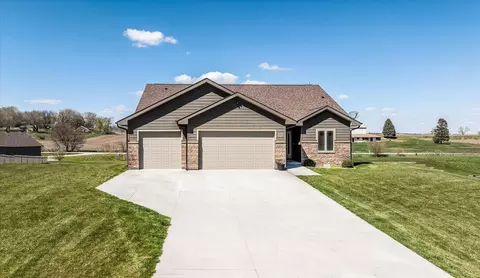 2459 Mulligan Trl, Logan, IA 51546