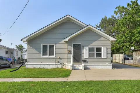 215 W Saint Clair St, Missouri Valley, IA 51555