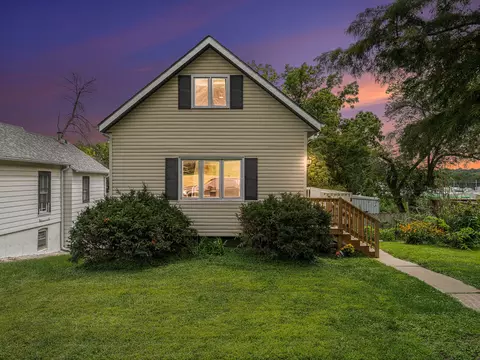 5 N Hazel St, Glenwood, IA 51534