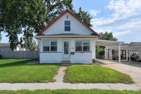 1625 Avenue D, Council Bluffs, IA 51501
