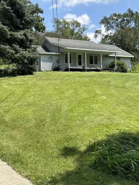 16974 Lime Kiln Rd, Crescent, IA 51526