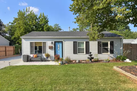 1306 Dorene Blvd, Carter Lake, IA 51510