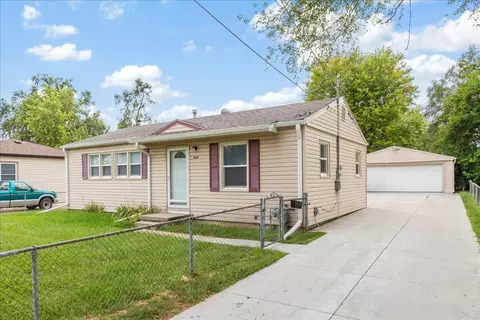 1220 Westside Dr, Council Bluffs, IA 51501