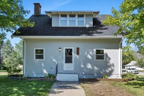 601 5th St, Harlan, IA 51537