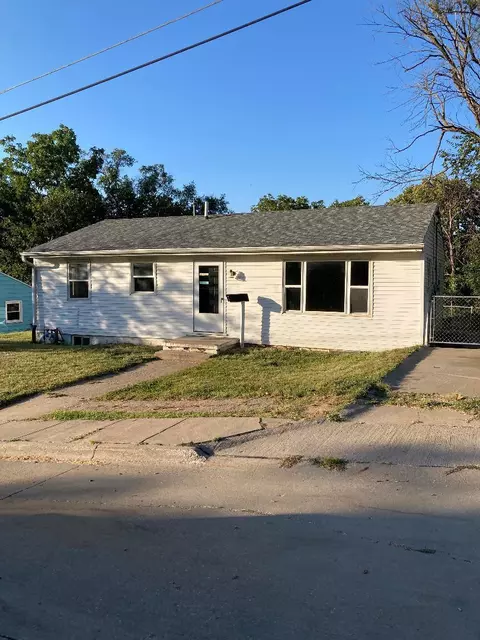 222 Highland Dr, Council Bluffs, IA 51503