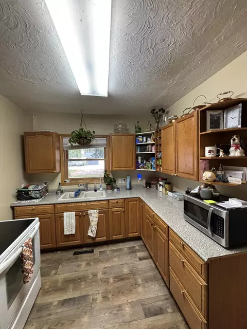 419 N West St, Missouri Valley, IA 51555