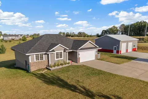 58921 288th St, Malvern, IA 51551
