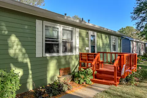 1407 Roosevelt Dr, Atlantic, IA 50022