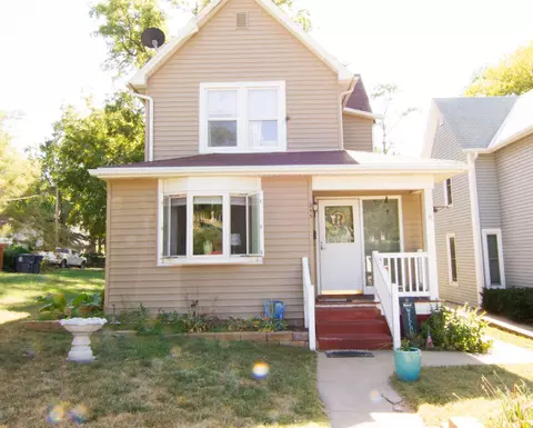 245 Lafayette Ave, Council Bluffs, IA 51503