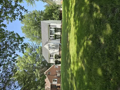 2009 College Pl, Harlan, IA 51537