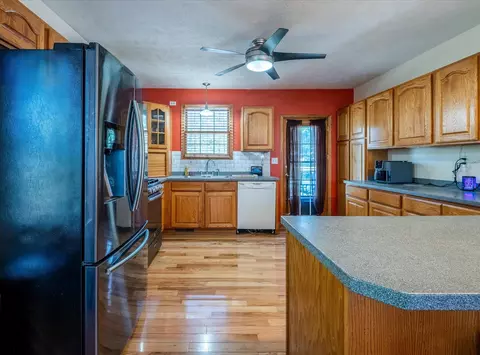 317 S Dye St, Carson, IA 51525 photo 6