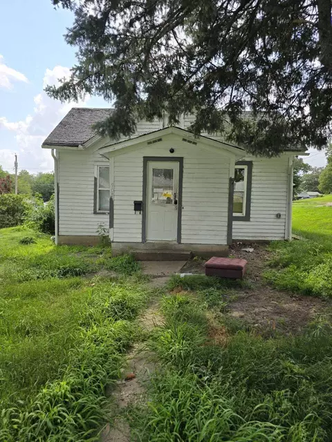 903 Linn St, Atlantic, IA 50022