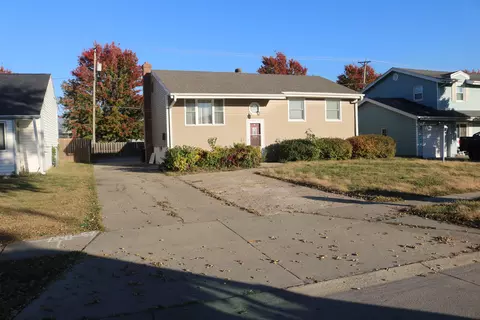 4017 Ramelle Dr, Council Bluffs, IA 51501