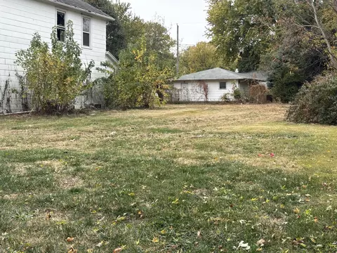 1801 Park St, Hamburg, IA 51640