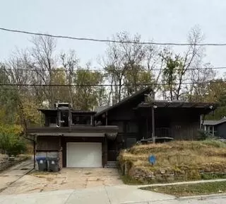 727 Franklin Ave, Council Bluffs, IA 51503