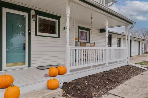 Exterior - 514 Cipher St, Macedonia, IA 51549 photo 1 of 5