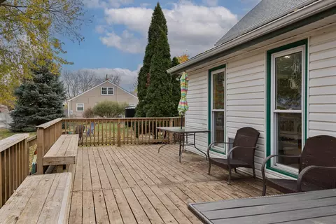 Exterior - 514 Cipher St, Macedonia, IA 51549 photo 3 of 5